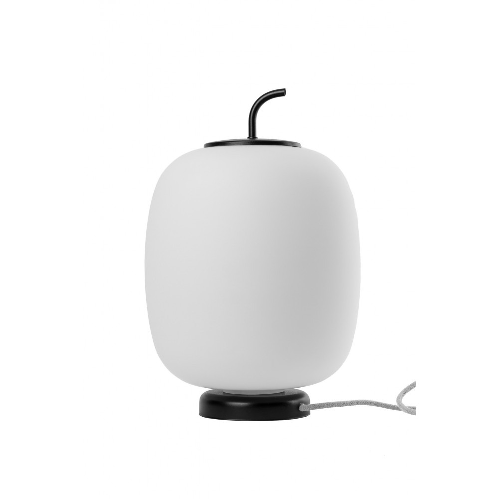 Lampe à poser Epli base en métal avec abat-jour en verre blanc au design contemporain par Ummo lighting Lampe à poser Epli base en métal avec abat-jour en verre blanc au design contemporain par Ummo lighting