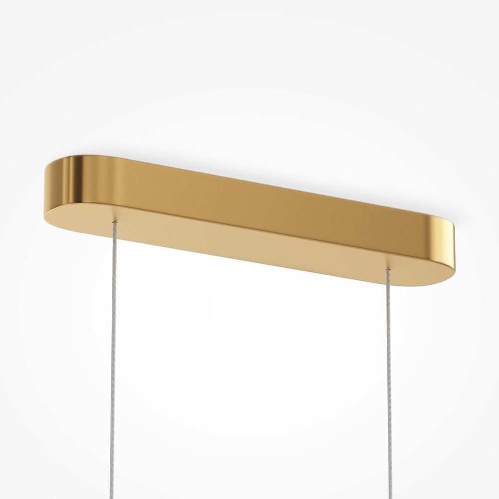Suspension Amulet Linéaire avec armature en métal doré et diffuseur en verre coulé gaufré au design contemporain par Maytoni Suspension Amulet Linéaire avec armature en métal doré et diffuseur en verre coulé gaufré au design contemporain par Maytoni