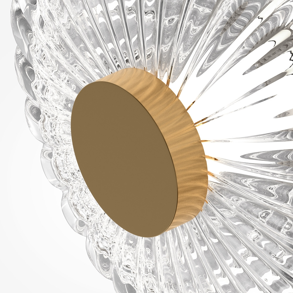 Applique Amulet avec base en métal doré et diffuseur en verre transparent au design contemporain par Maytoni