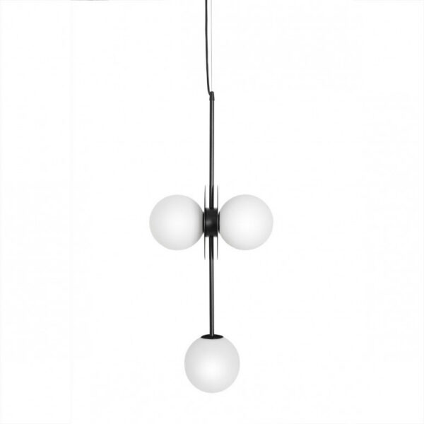 Suspension Furiko base en métal avec 3 abat-jour en verre blanc au design contemporain par Ummo lighting