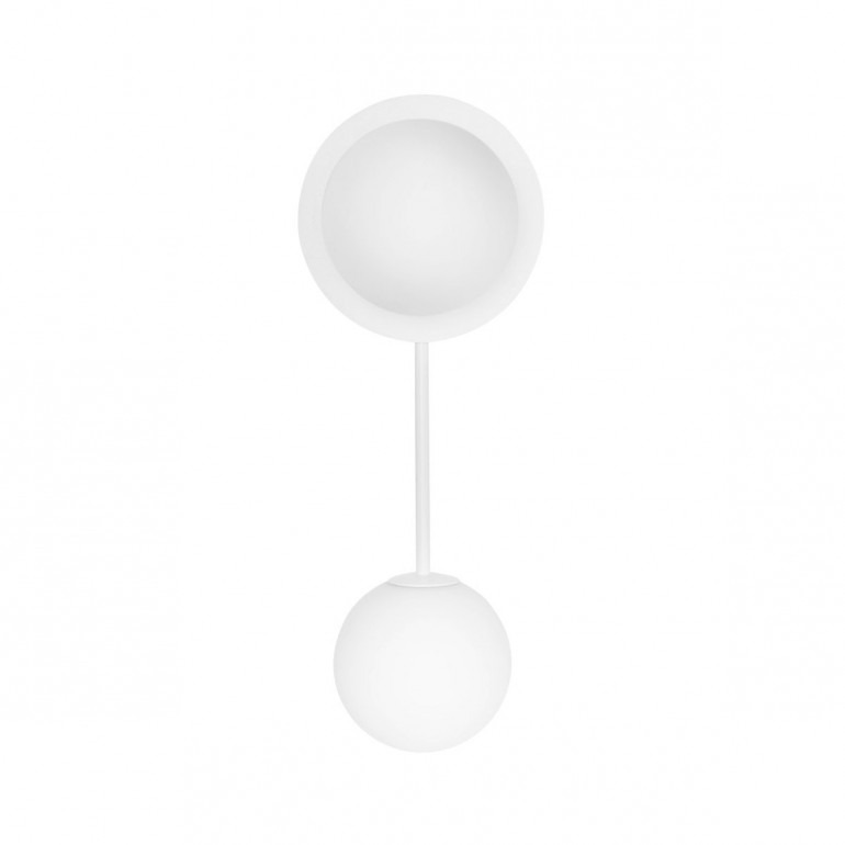 Applique murale Furiko base en métal avec abat-jour en verre blanc au design contemporain par Ummo lighting Applique murale Furiko base en métal avec abat-jour en verre blanc au design contemporain par Ummo lighting