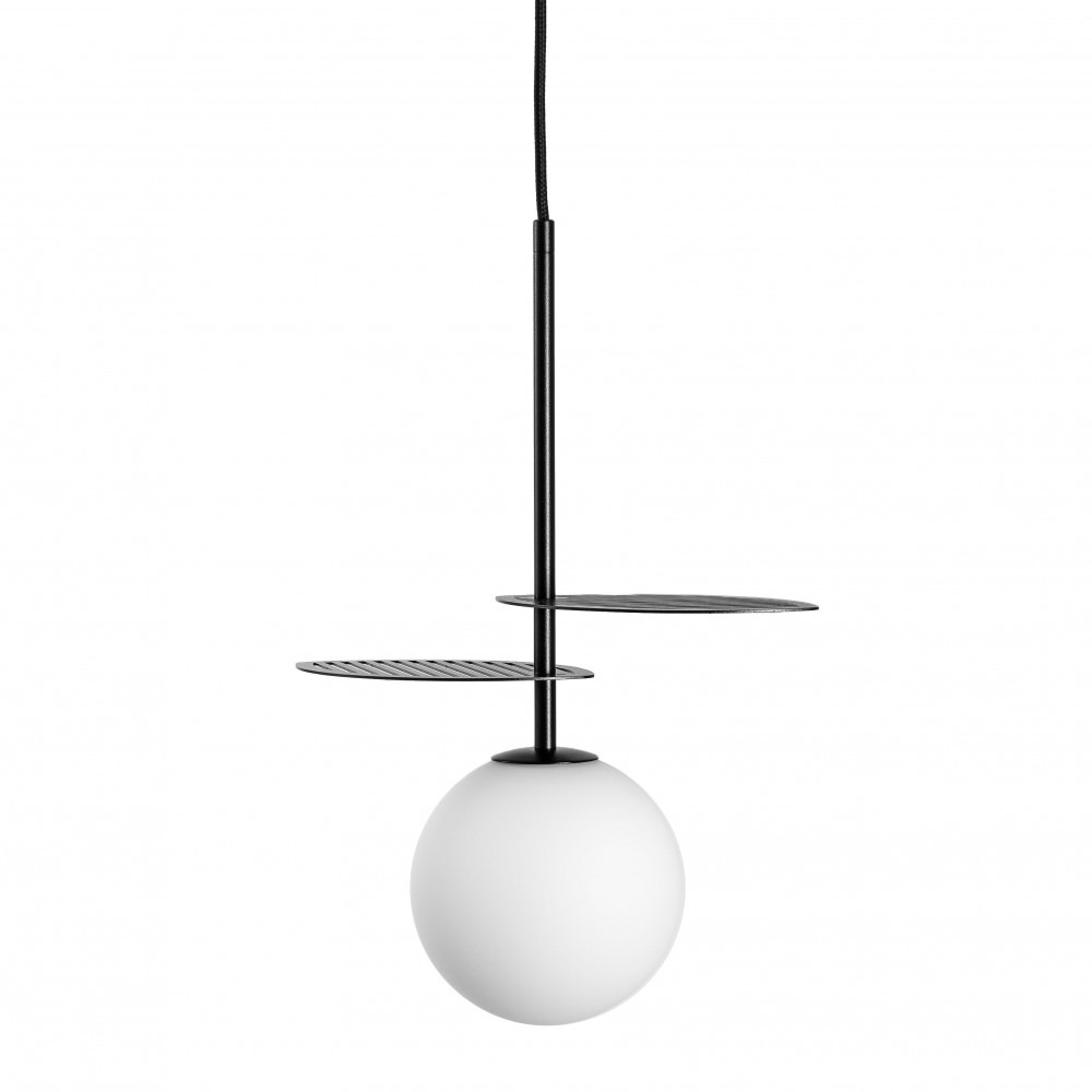 Suspension Fyllo base en métal et détail feuille avec diffuseur en verre opale au design contemporain par Ummo Lighting Suspension Fyllo base en métal et détail feuille avec diffuseur en verre opale au design contemporain par Ummo Lighting