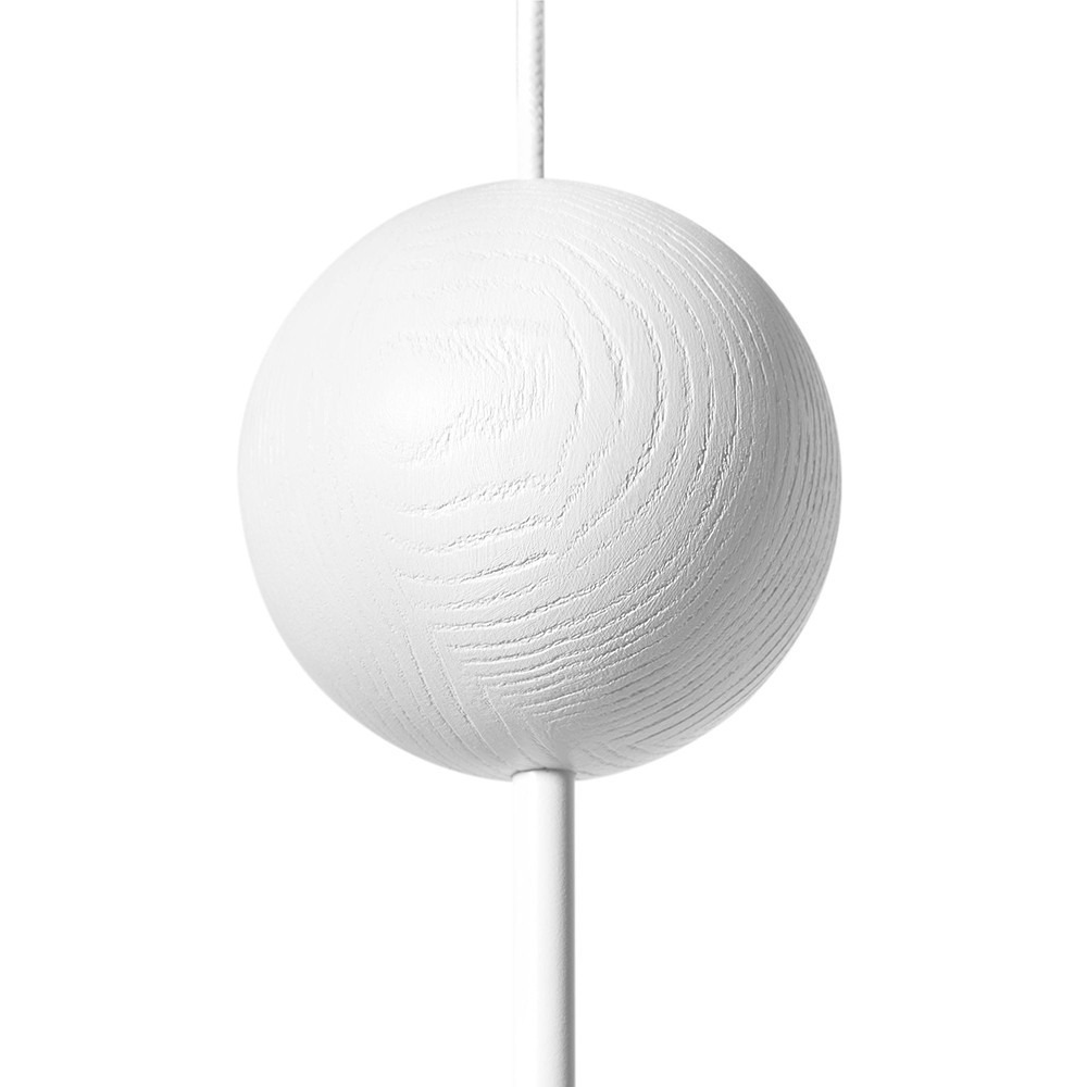 Suspension Kello cadre en métal avec détail boule en bois au design contemporain par Ummo lighting Suspension Kello cadre en métal avec détail boule en bois au design contemporain par Ummo lighting