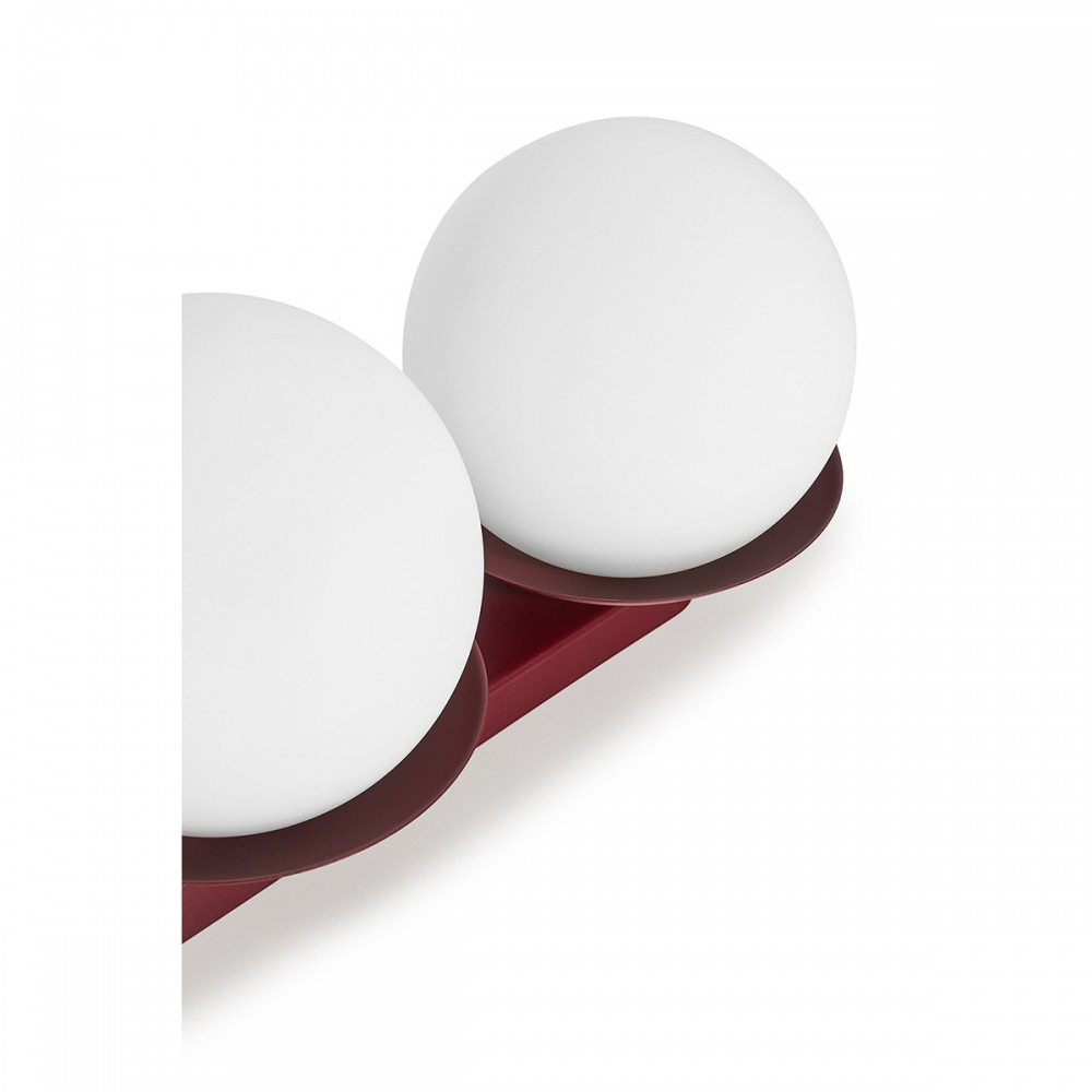 Plafonnier Kuul base en métal linéaire au design contemporain par Ummo Lighting Plafonnier Kuul base en métal linéaire au design contemporain par Ummo Lighting
