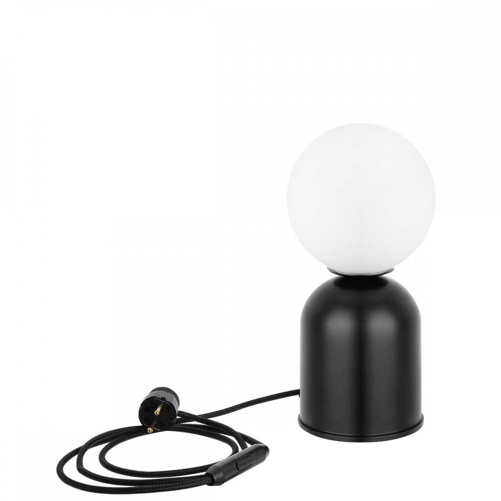 Lampe à poser Luoti base en métal avec diffuseur en boule de verre au design contemporain par Ummo Lighting