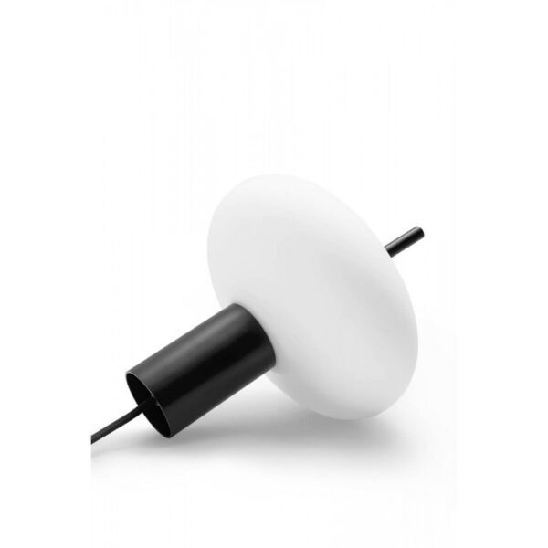 Suspension Torni base en métal avec long câble au design contemporain par Ummo lighting