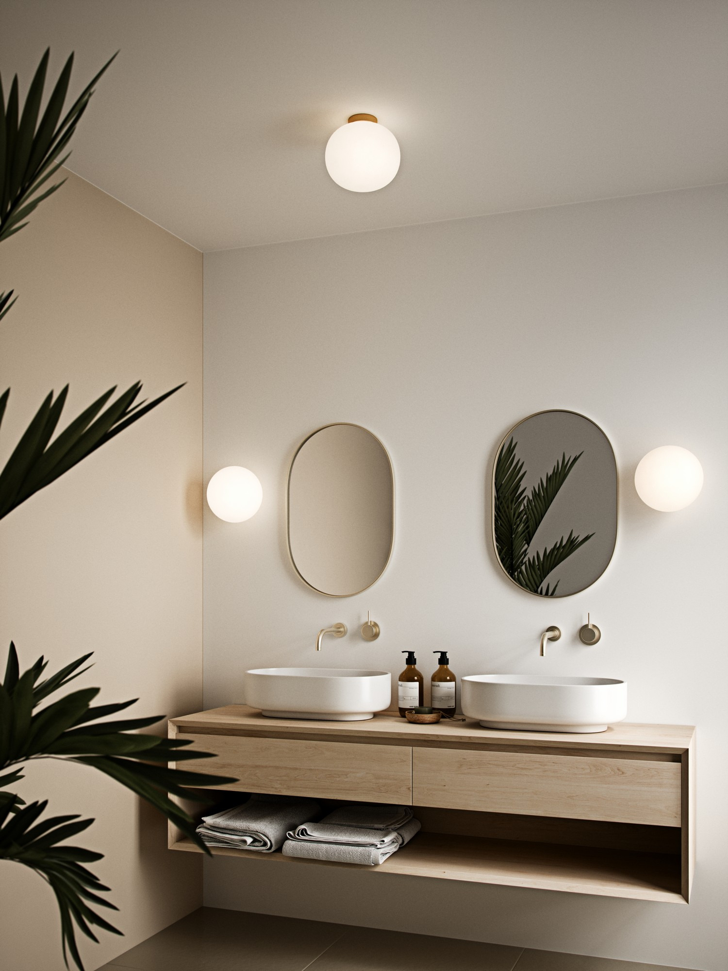 Plafonnier Alton base en métal avec abat-jour en verre soufflé au design contemporain par Nordlux