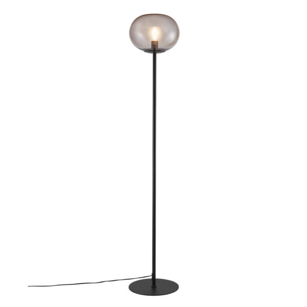 Lampadaire Alton base en métal avec abat-jour en verre soufflé au design contemporain par Nordlux