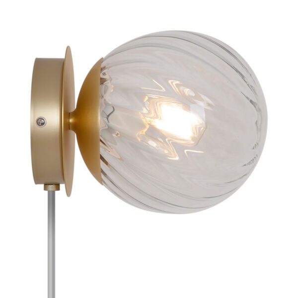 Applique murale Chisell cadre en métal avec abat-jour en verre tourbillon au design contemporain par Nordlux