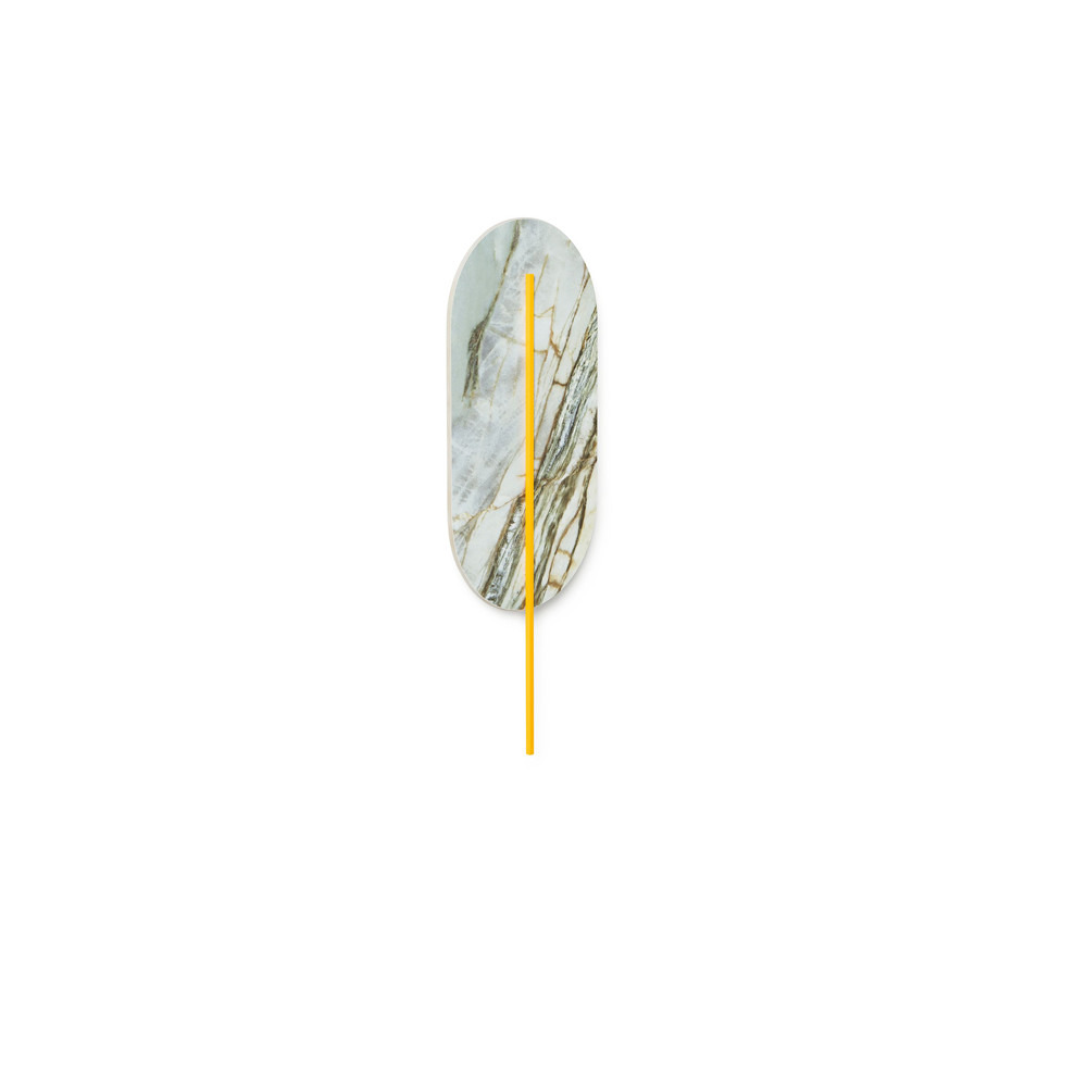 Applique murale Rokke base en marbre en forme de plume avec deux diffuseurs au design contemporain par Ummo Lighting Applique murale Rokke base en marbre en forme de plume avec deux diffuseurs au design contemporain par Ummo Lighting