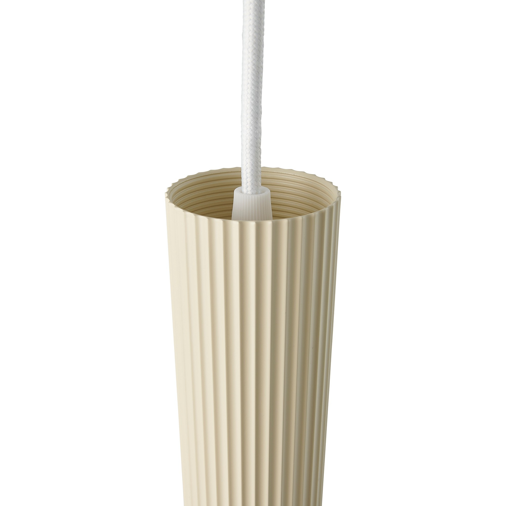 Suspension Vico cadre en métal avec abat-jour en tube épuré au design scandinave par Nordlux