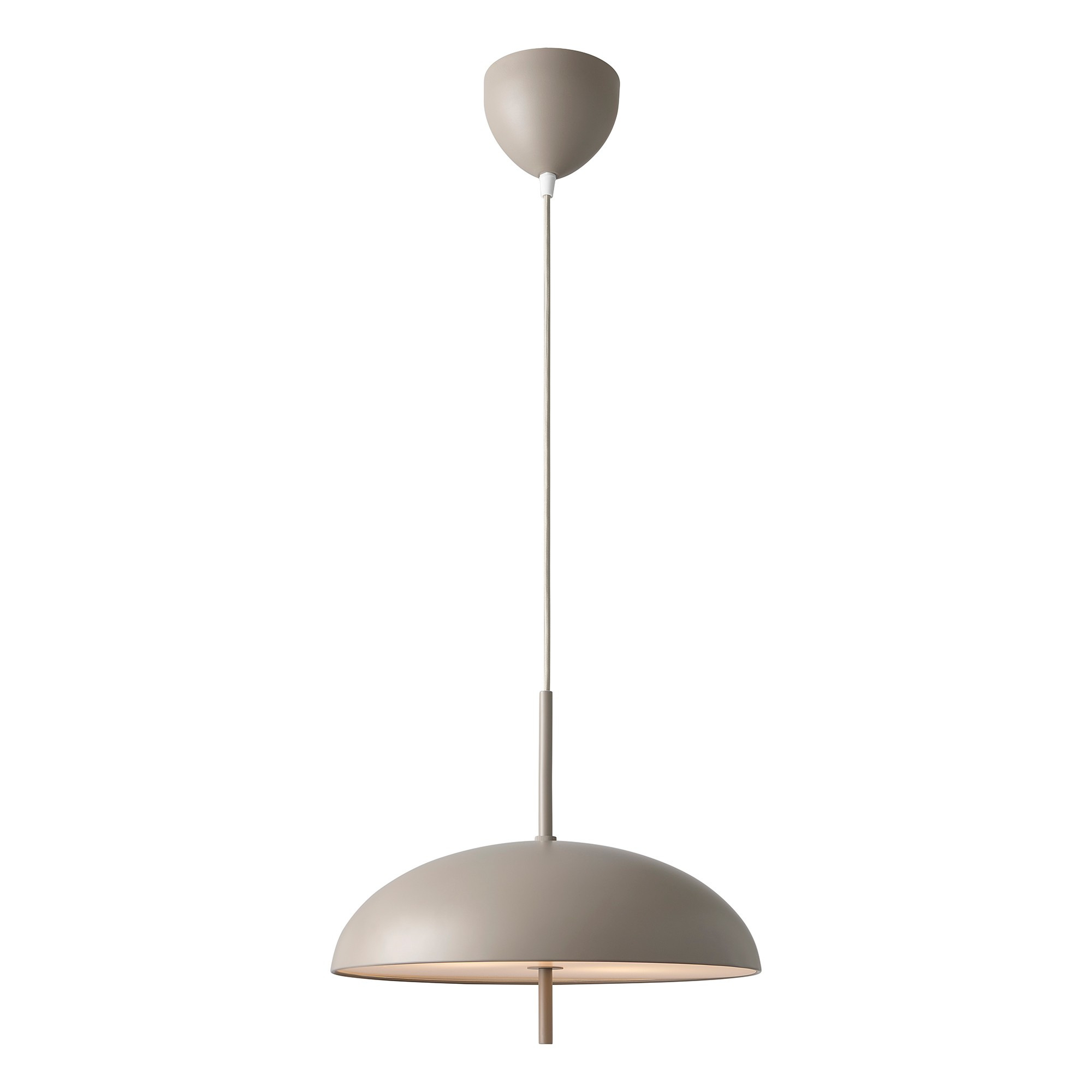 Suspension Versale cadre en métal avec abat-jour demi rond au design scandinave par Design For the People