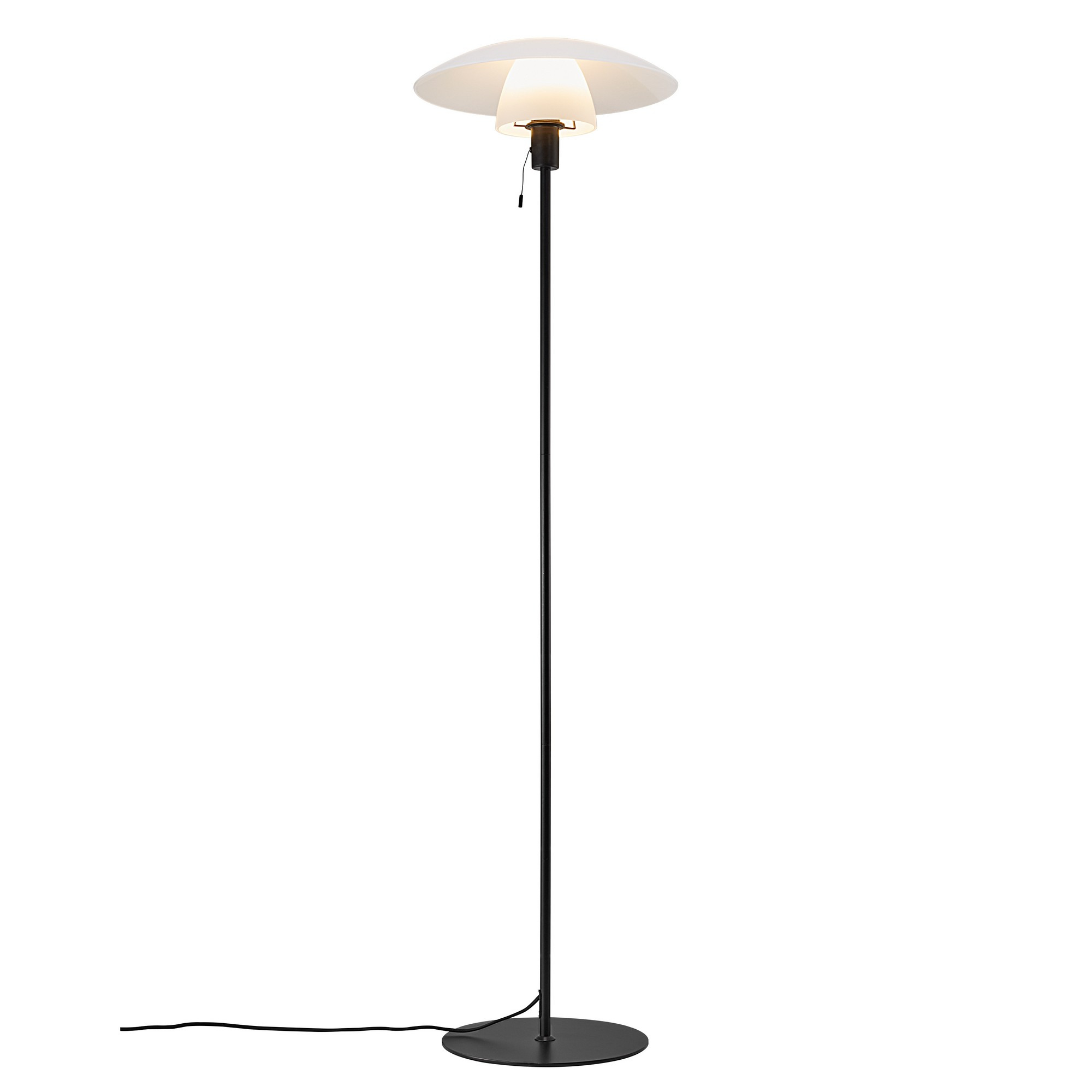 Lampadaire Verona cadre en métal avec abat-jour en verre opale au design contemporain par Nordlux Lampadaire Verona cadre en métal avec abat-jour en verre opale au design contemporain par Nordlux