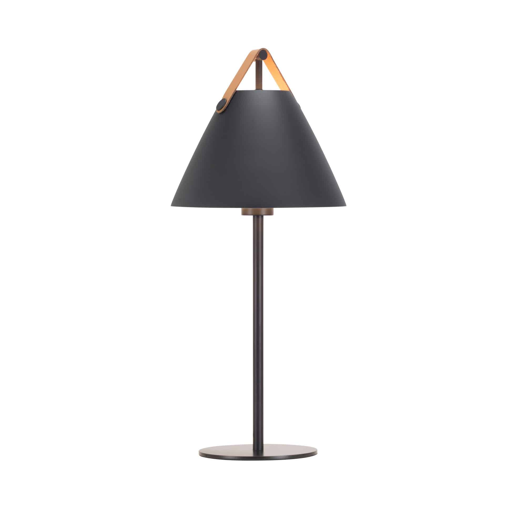 Lampe à pose Strap cadre en métal avec lanière sur l'abat-jour au design industriel par Design for The People
