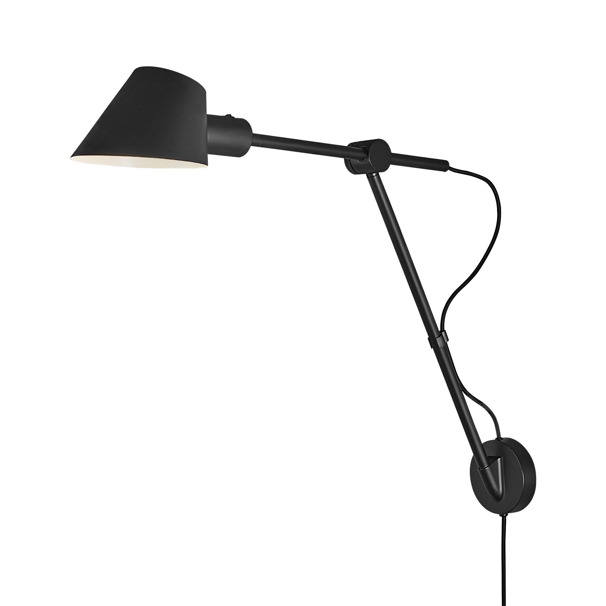 Applique murale Stay cadre en aluminium avec abat-jour angulaire au design contemporain par Design for The People