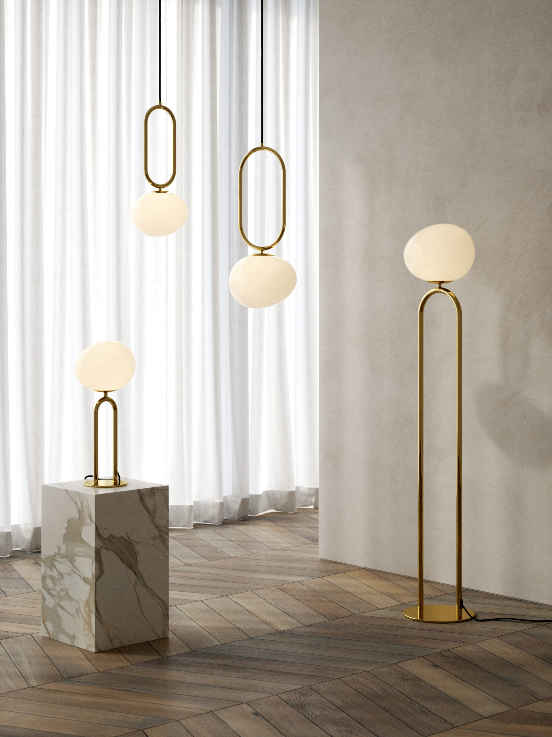 Lampadaire Shapes base en laiton avec abat-jour en verre asymétrique opale au design contemporain par Design for The People Lampadaire Shapes base en laiton avec abat-jour en verre asymétrique opale au design contemporain par Design for The People