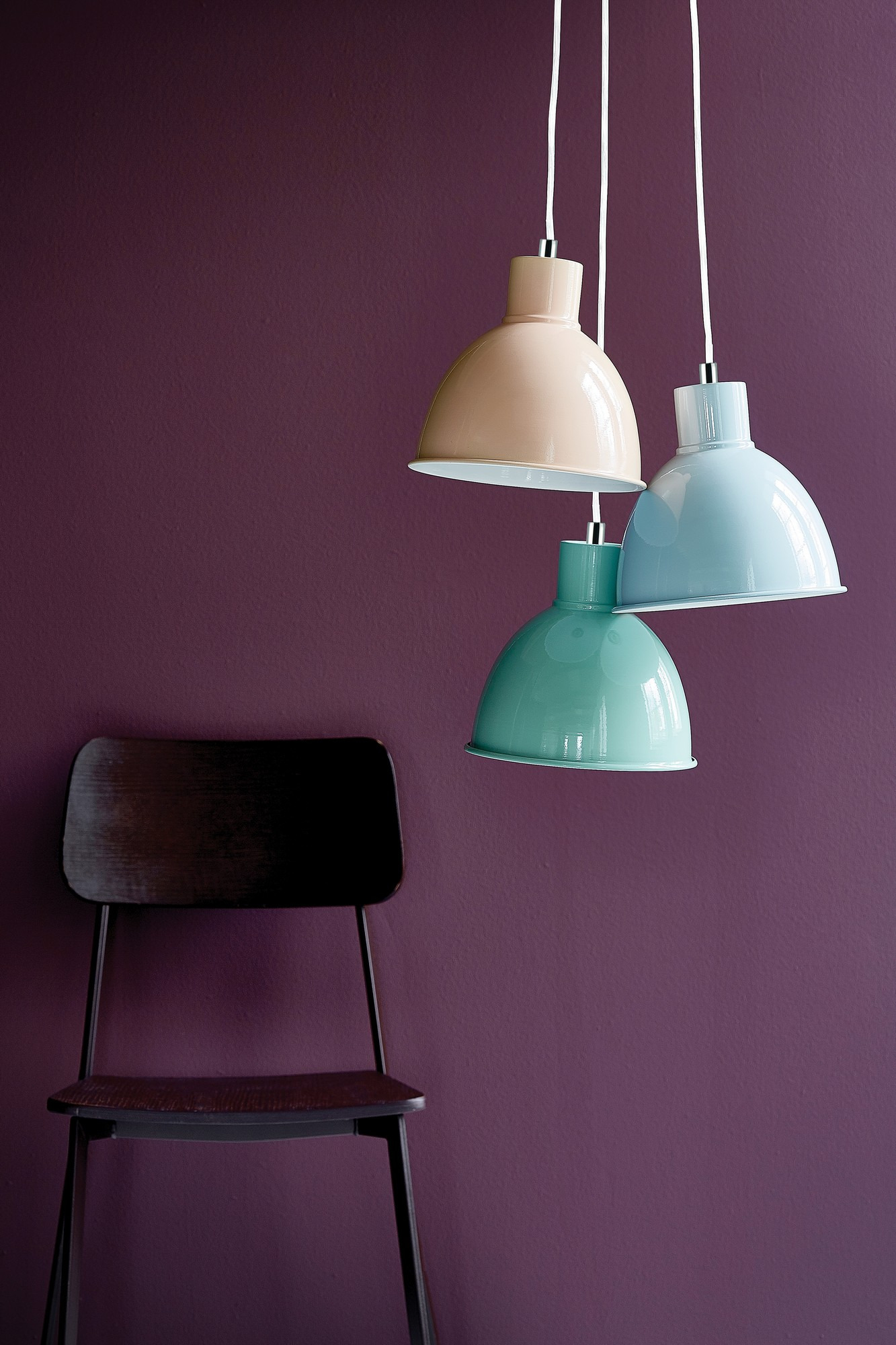 Suspension Pop base en métal rétro avec abat-jour classique au design contemporain par Nordlux Suspension Pop base en métal rétro avec abat-jour classique au design contemporain par Nordlux
