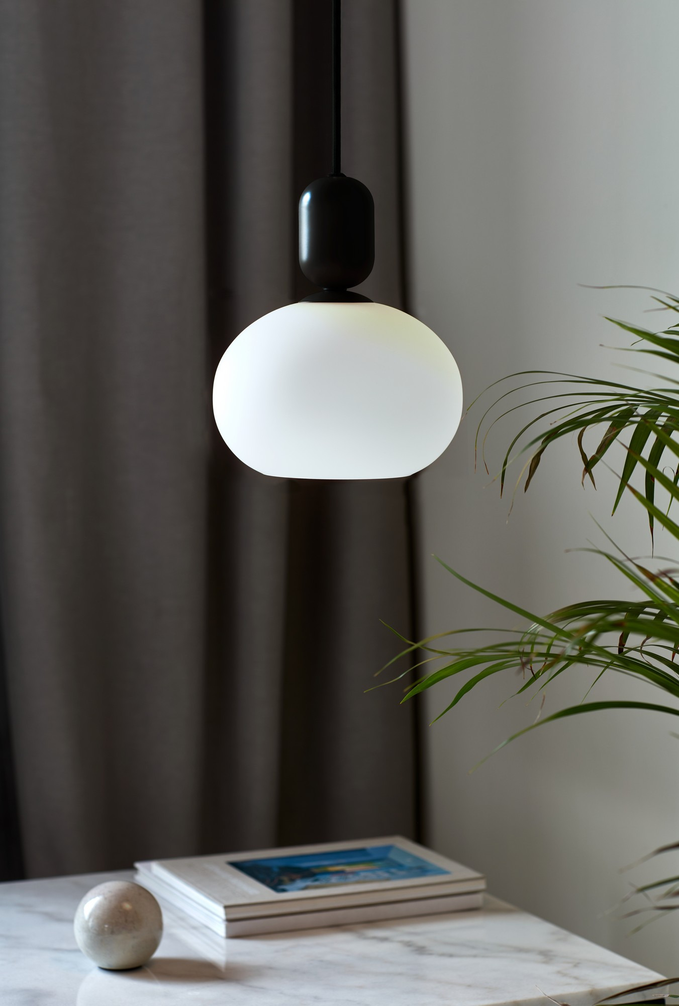 Suspension Notti au design contemporain par Nordlux Suspension Notti au design contemporain par Nordlux