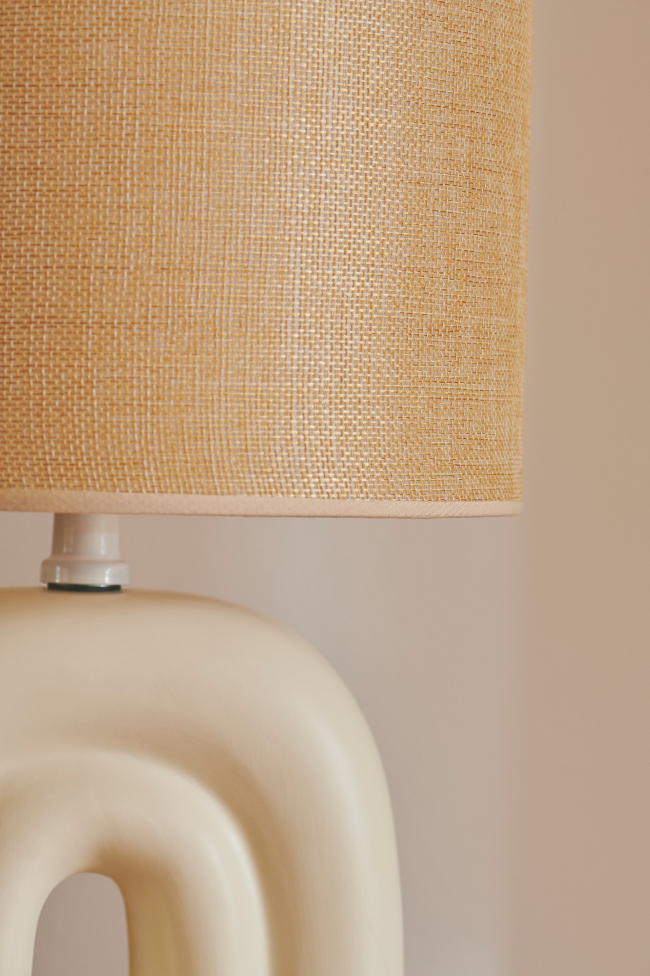 Lampe à poser Haze céramique au design contemporain par Nordlux Lampe à poser Haze céramique au design contemporain par Nordlux