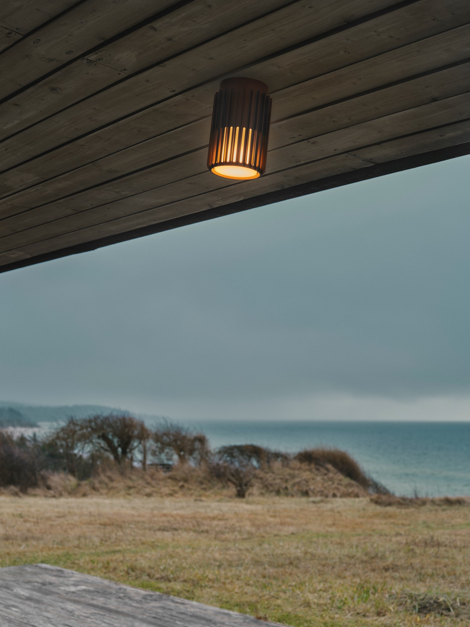 Plafonnier d'extérieur Aludra au design contemporain par Nordlux Plafonnier d'extérieur Aludra au design contemporain par Nordlux