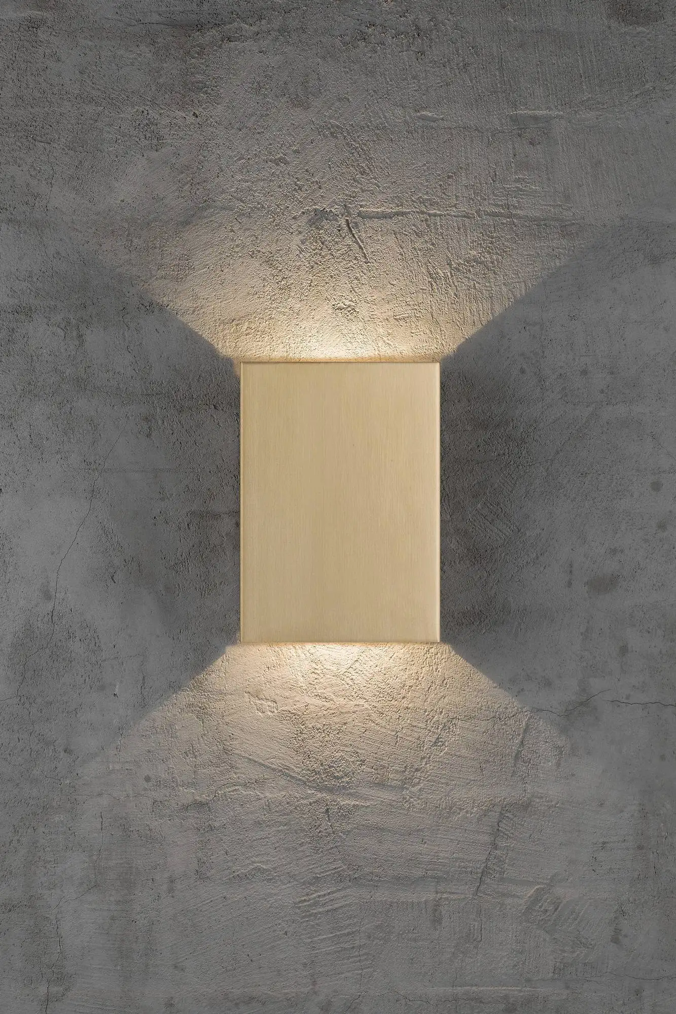 Applique d'extérieur Fold au design contemporain par Nordlux Applique d'extérieur Fold au design contemporain par Nordlux