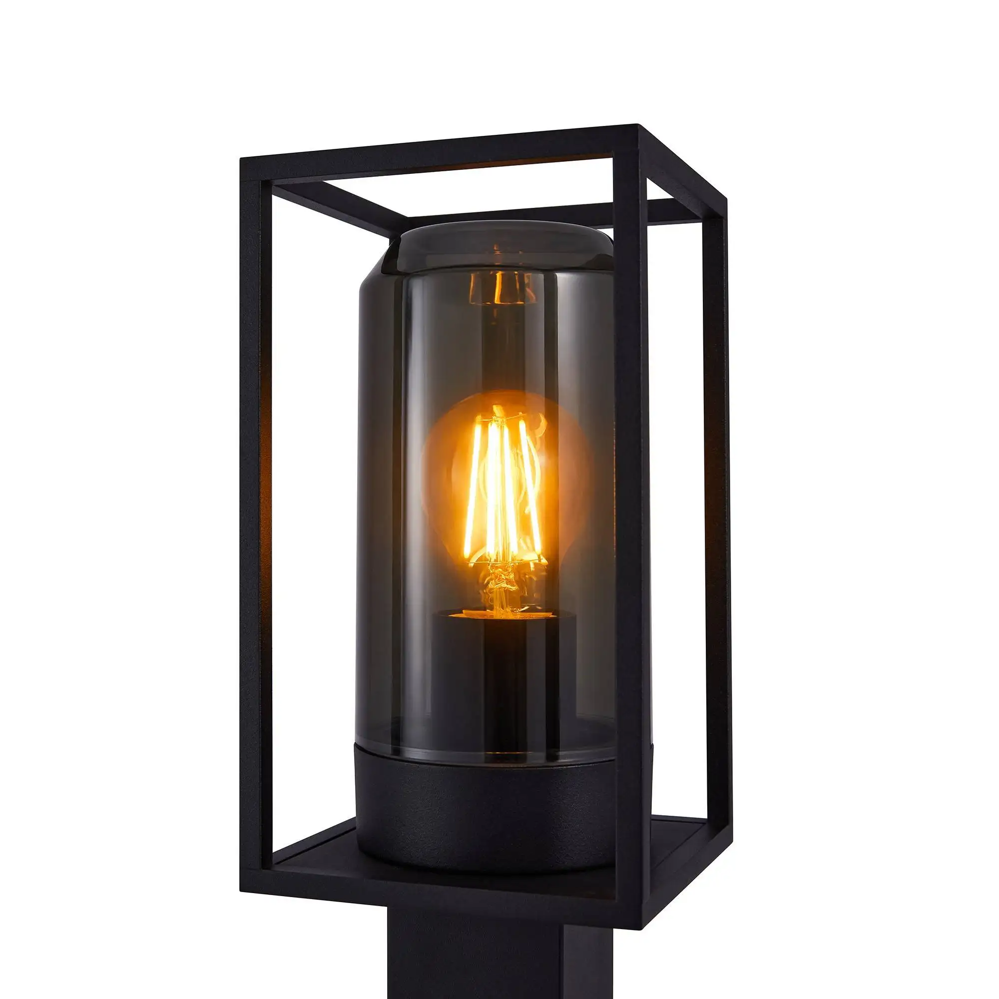 Lampadaire d'extérieur Griffin au design contemporain par Nordlux Lampadaire d'extérieur Griffin au design contemporain par Nordlux