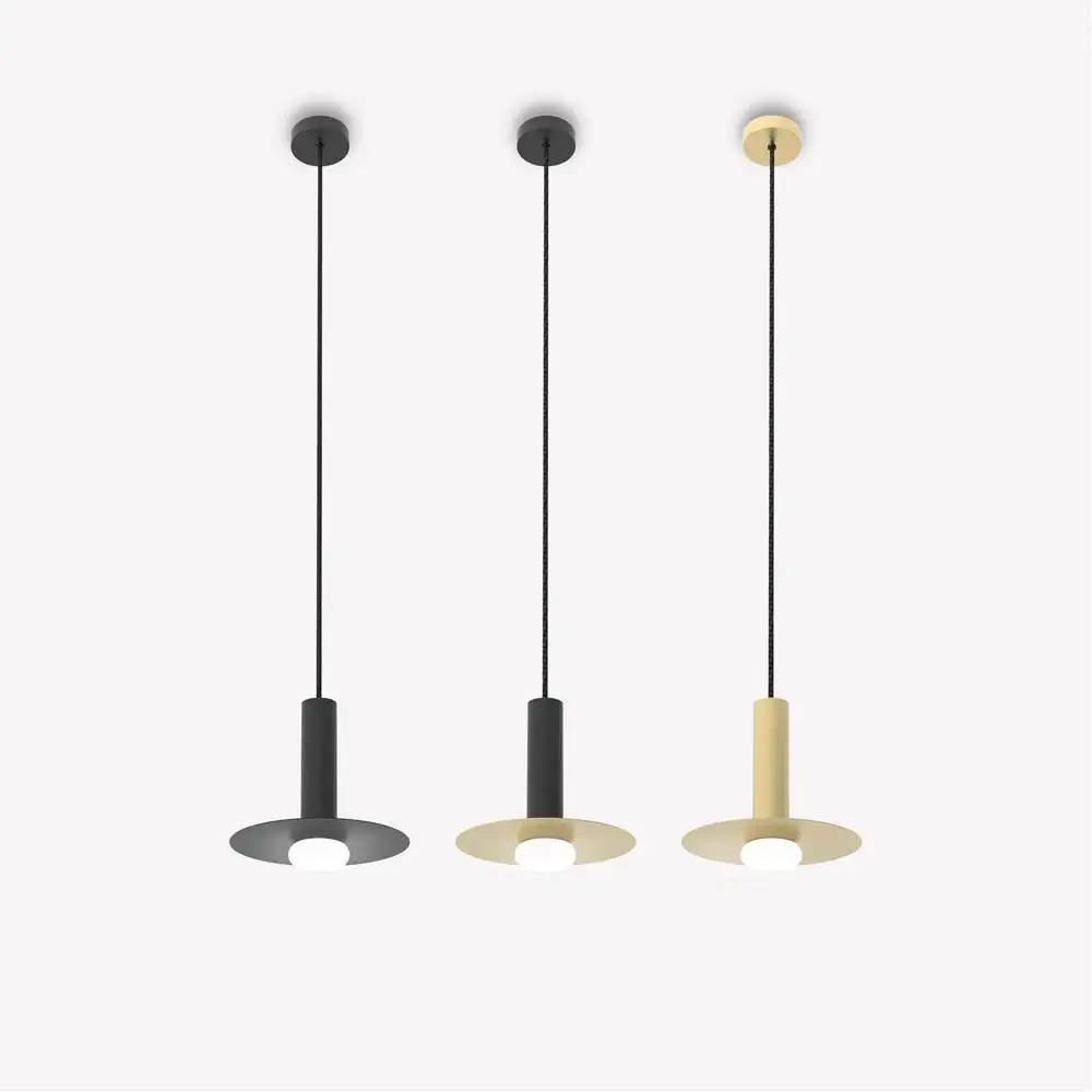 Suspension Reina base en laiton par Robin Lamps Suspension Reina base en laiton par Robin Lamps