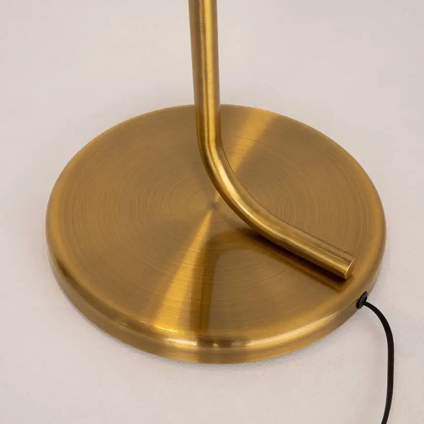 Lampadaire Cabaret au design chic par Maytoni Lampadaire Cabaret au design chic par Maytoni