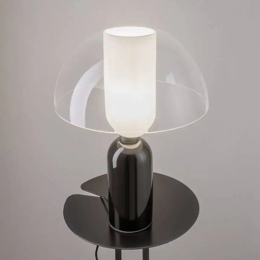 Lampe à poser Memory en métal et verre par Maytoni Lampe à poser Memory en métal et verre par Maytoni