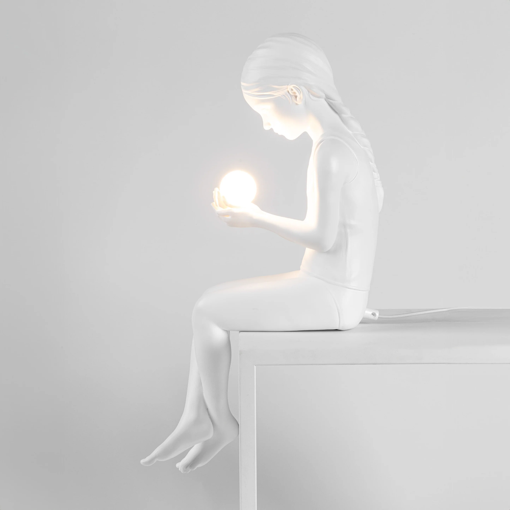 Lampe de table Innerglow Girl par Marcantonio X Seletti Lampe de table Innerglow Girl par Marcantonio X Seletti