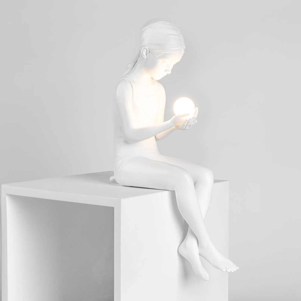 Lampe de table Innerglow Girl par Marcantonio X Seletti Lampe de table Innerglow Girl par Marcantonio X Seletti