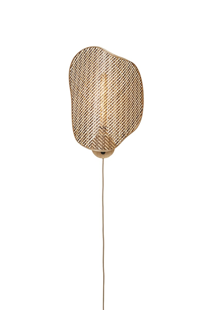 Applique murale Kinabalu en bamboo au design naturel par Good & Mojo