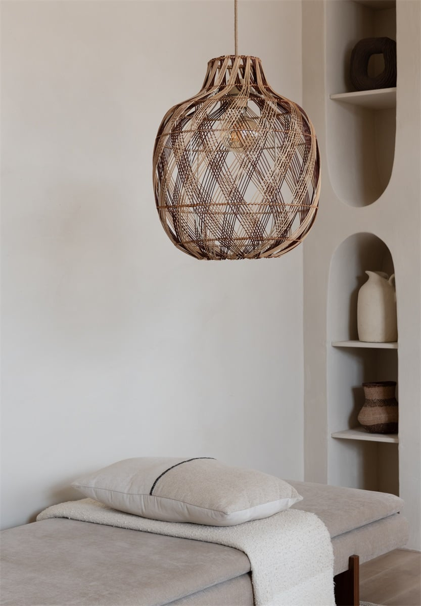 Suspension Mandoza en bamboo au design naturel par Good & Mojo Suspension Mandoza en bamboo au design naturel par Good & Mojo