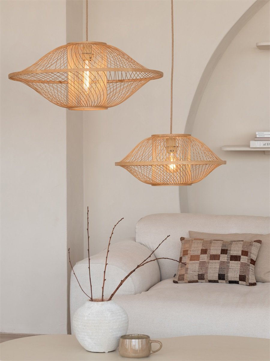 Suspension Maui en bamboo au design naturel par Good & Mojo Suspension Maui en bamboo au design naturel par Good & Mojo