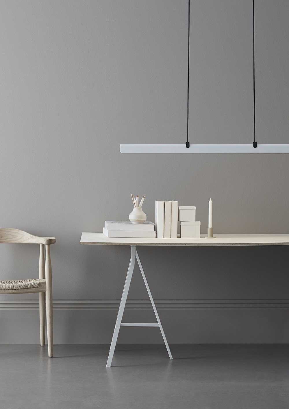 Suspension linéaire Fold G2 dimmable en métal au design contemporain par Belid Suspension linéaire Fold G2 dimmable en métal au design contemporain par Belid