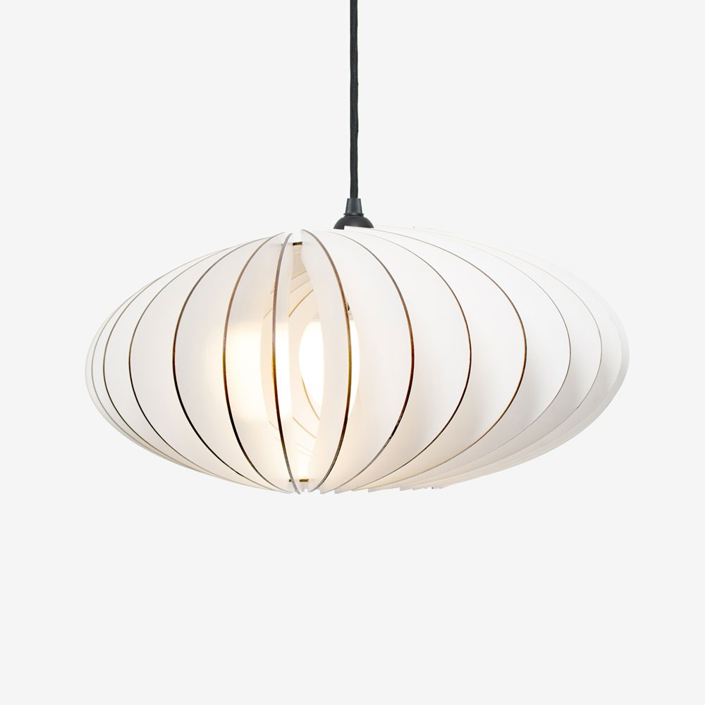 Suspension en forme de nuage NEFI Ø46cm découpée au laser en bouleau naturel par IUMI Design Suspension en forme de nuage NEFI Ø46cm découpée au laser en bouleau naturel par IUMI Design