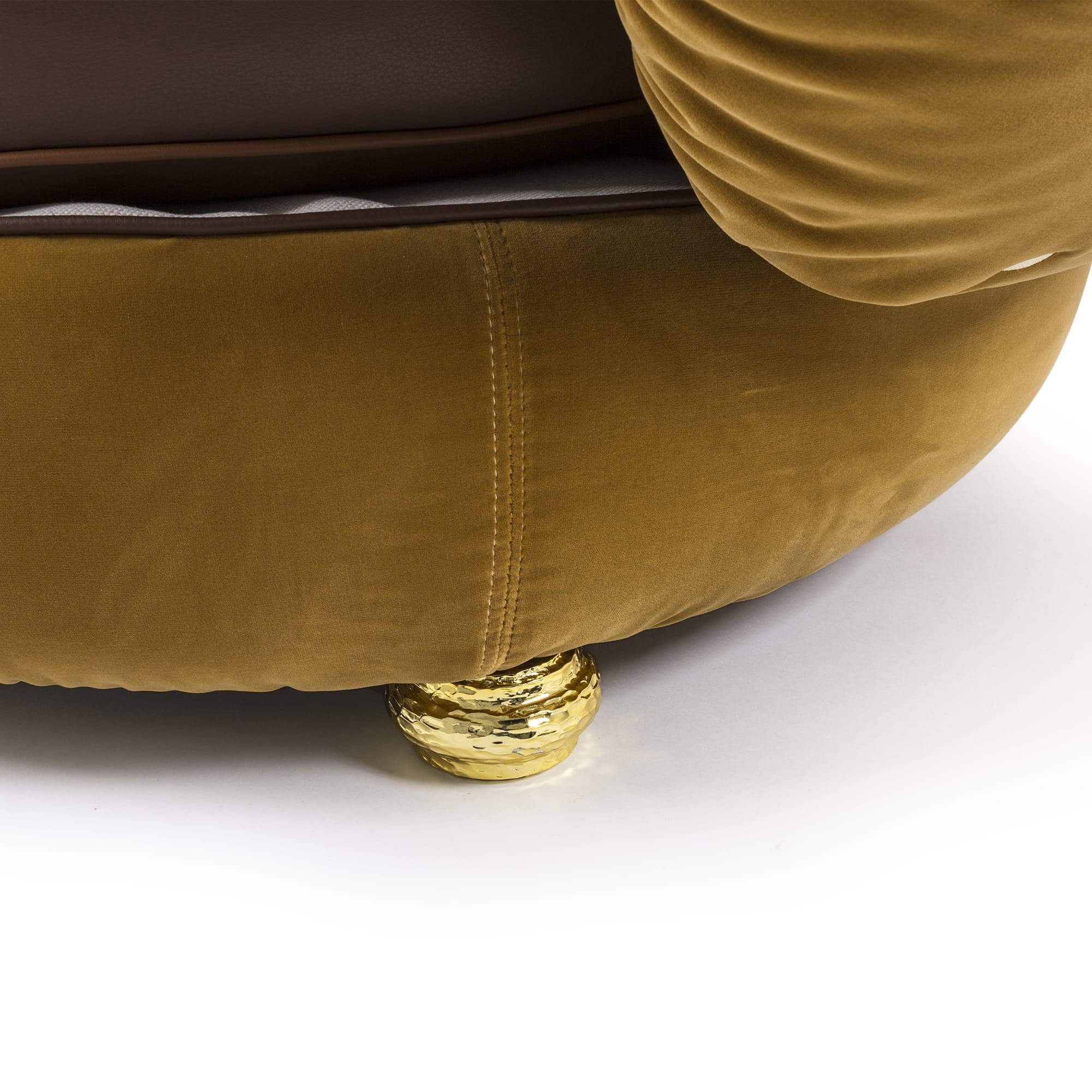 Fauteuil Burgher Chair en forme de burger par Studio Job x Seletti Fauteuil Burgher Chair en forme de burger par Studio Job x Seletti