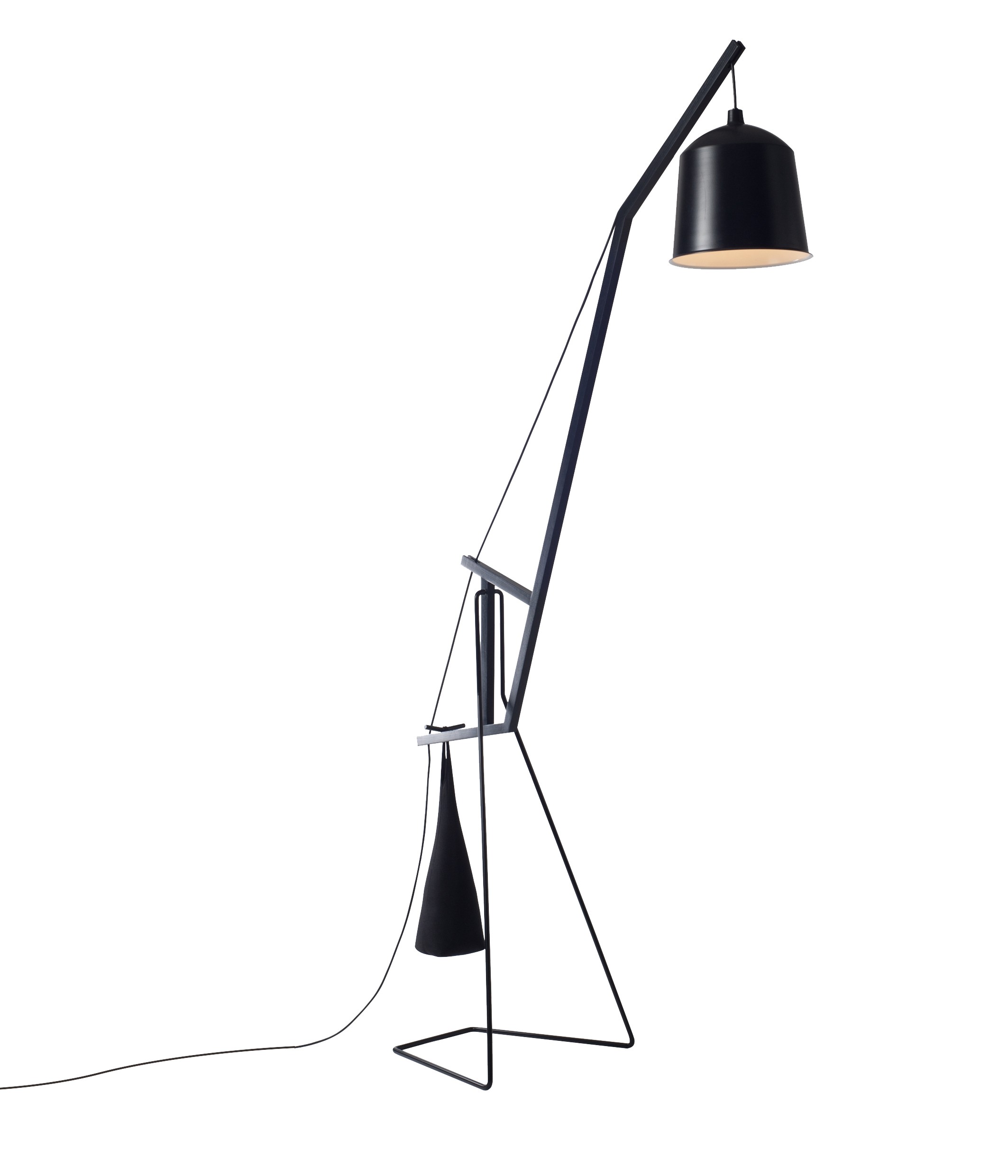 Lampadaire balance A FLOOR LAMP en bois de frêne par Aust & Amelung X Covo design Lampadaire balance A FLOOR LAMP en bois de frêne par Aust & Amelung X Covo design