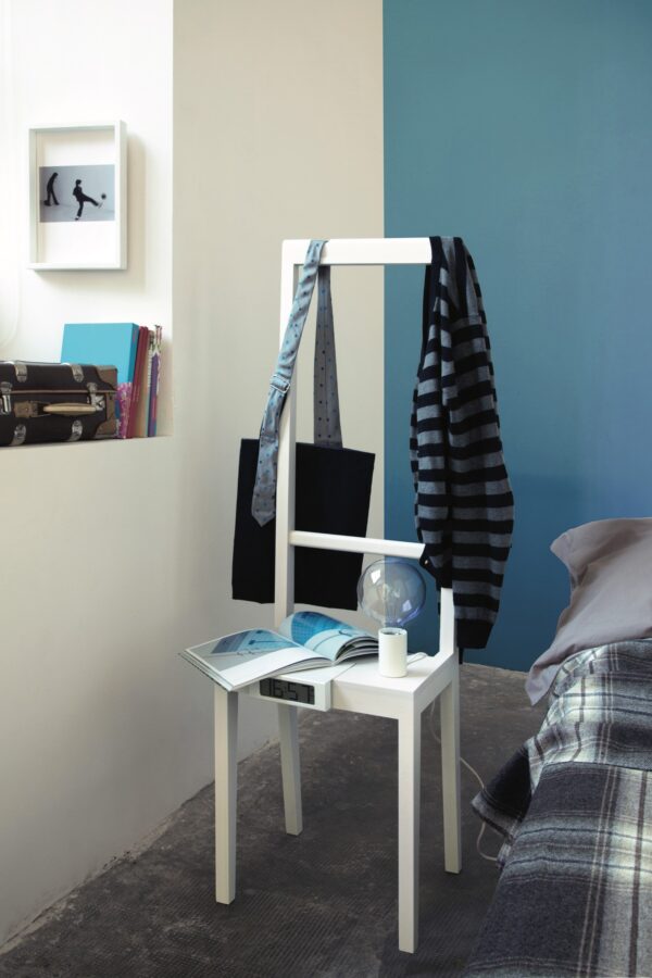 Chaise contemporaine Alfred au design original par Loris & Livia X Covo design