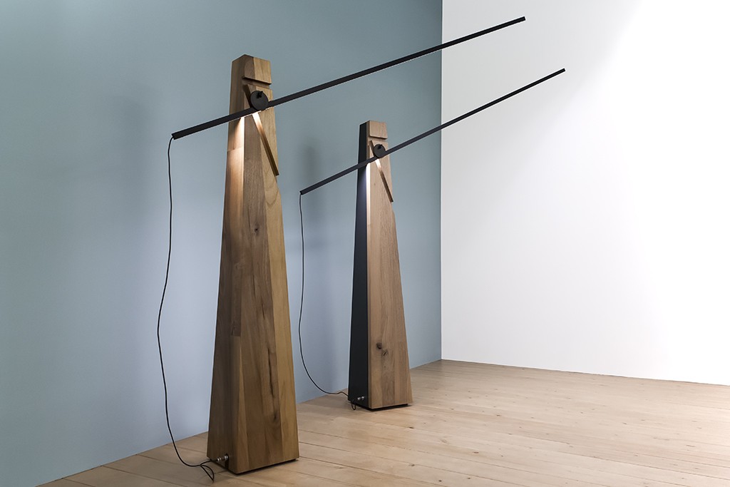 Lampadaire ASTOLFO HT Led simple par le designer A.G. Cavalchini pour Lumen center Italia Lampadaire ASTOLFO